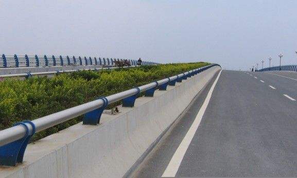 蚌埠專業(yè)不銹鋼護欄與橋梁防護欄服務(wù)