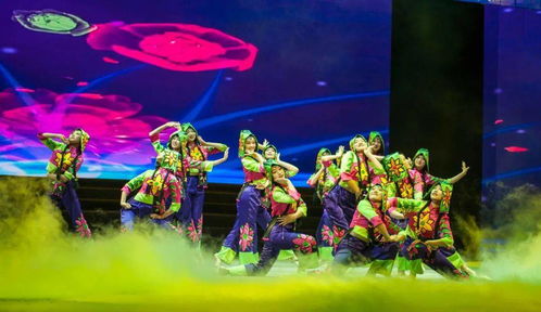 繪時(shí)代圖譜 頌百年風(fēng)華 金華舞臺(tái)藝術(shù)精品展演獻(xiàn)禮建黨百年